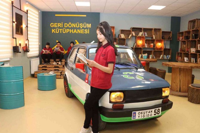 Sivas’ta Kütüphanesiz Okul Kalmadı