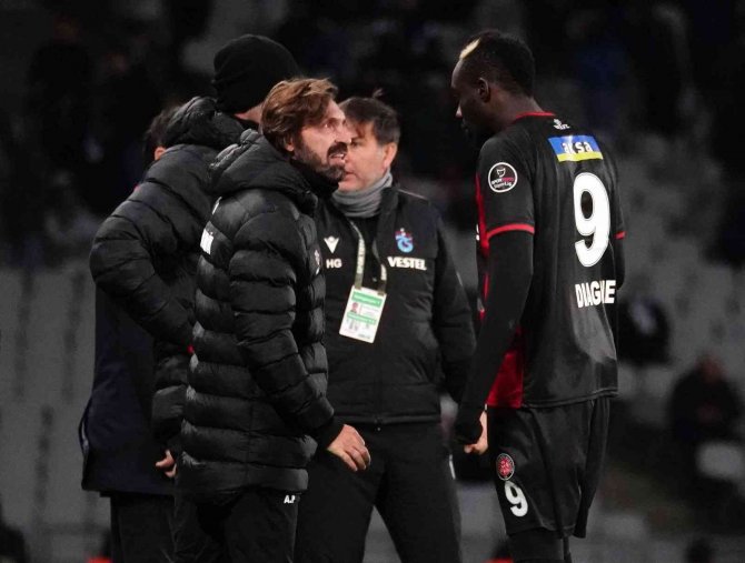 Spor Toto Süper Lig: Fatih Karagümrük: 4 - Trabzonspor: 1 (Maç Sonucu)