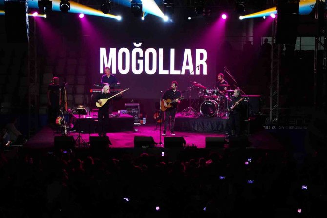 Tarsus’un 101. Yılı Moğollar Konseriyle Kutlandı