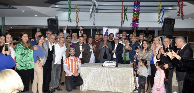Tsyd Ailesi Yeni Yıl Balosunda Buluştu