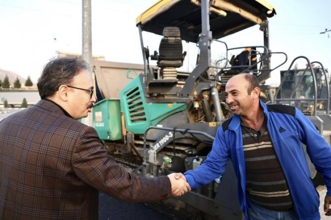 Vezirhan’da Yol Çalışmalarına Başlandı