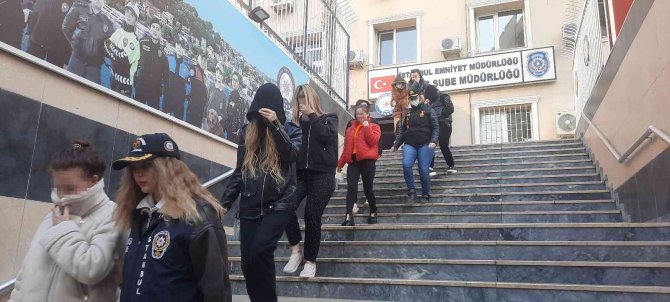 İ̇stanbul’da Fuhuş Şebekesine Operasyon