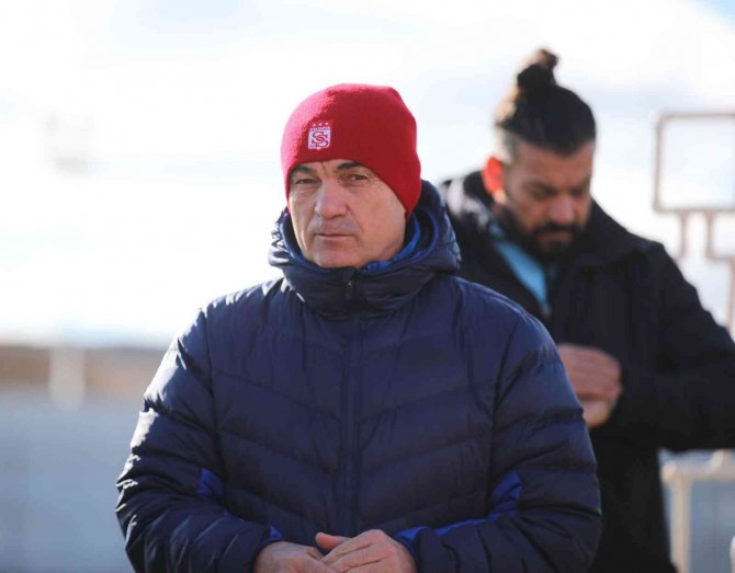 Rıza Çalımbay’ın Galatasaray’a Karşı Şansı Tutmuyor