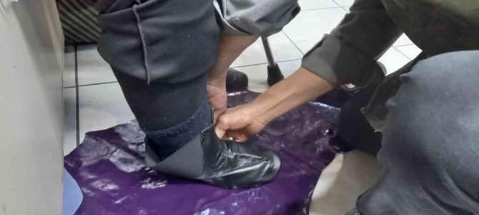 Havalar Soğudu Ayakkabıcılarda Mest Dikimi Başladı