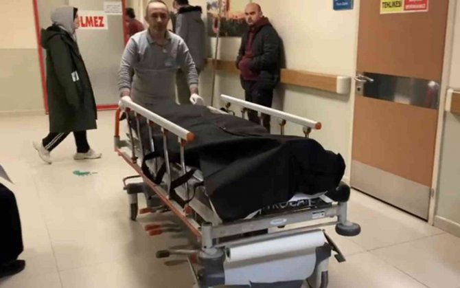 Sokakta Hareketsiz Bulunan Adam Kurtarılamadı