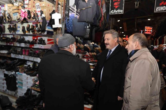 Başkan Palancıoğlu, Kapalı Çarşı Esnafını Ziyaret Etti