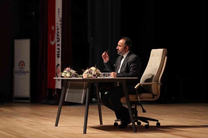 Milli Şair Mehmet Akif, Denizli’de Bilinmeyen Yönleriyle Anlatıldı