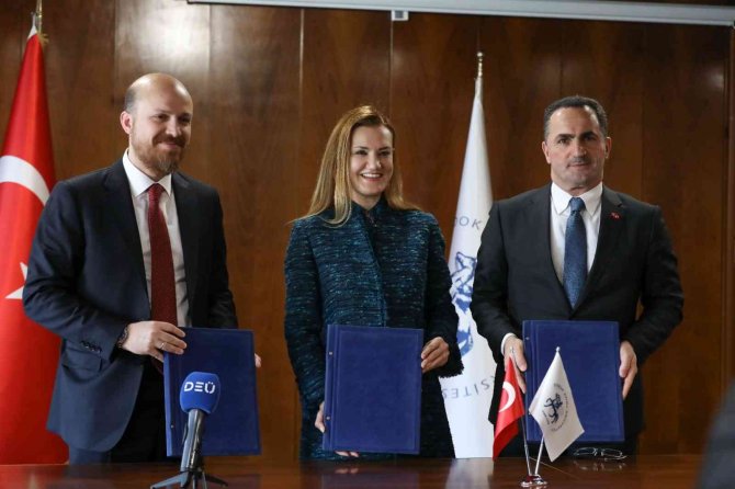 Deü’de ’Fetihleri Anlamak Fatihleri Anmak’ Konulu Panel