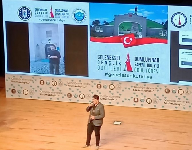 Dpü İ̇slami İ̇limler Fakültesi Fıkıh Topluluğu, "Yılın İ̇lim Topluluğu" Ödülü Aldı