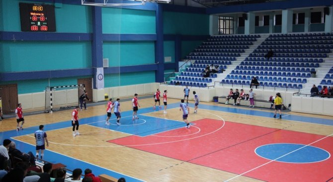 Dpü’de Ünilig Hentbol Bölgesel Lig Heyecanı