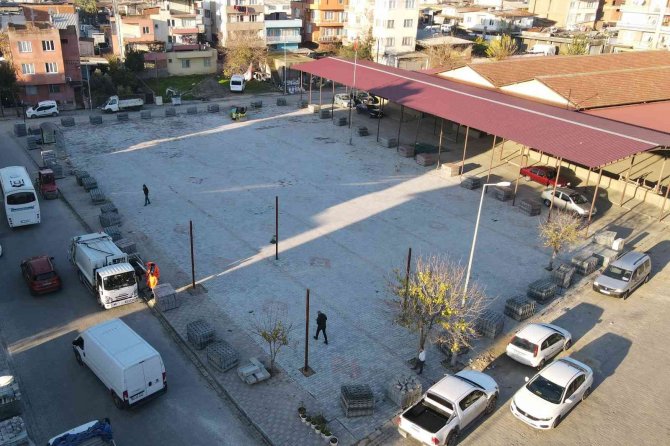 Efeler Belediyesi Ata Pazar Yeri’nde Yenileme Çalışması Gerçekleştirdi