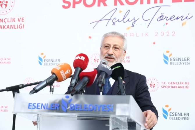 Bakan Kasapoğlu, Esenler’deki Spor Kompleksinin Açılışına Katıldı