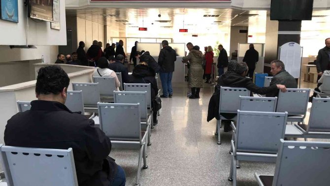 Eyt Müjdesi Sonrası Sgk’da Hareketlilik