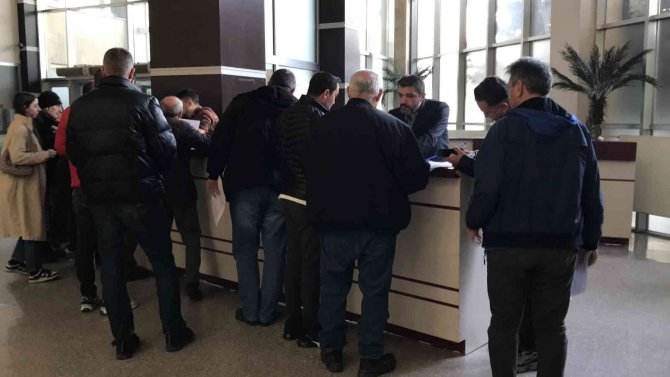 Eyt Müjdesi Sonrası Sgk’da Hareketlilik