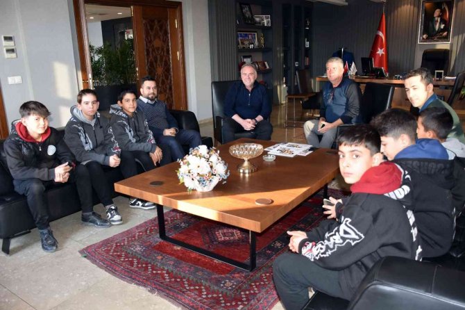 Germencik Belediyespor Sporcuları Madalyaları Toplamaya Devam Ediyor