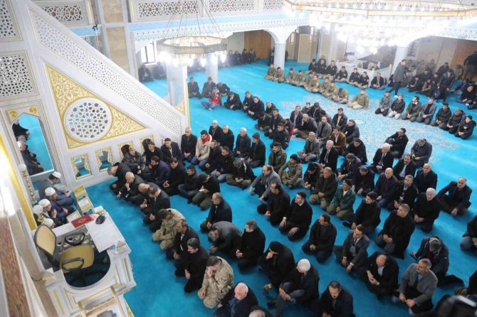 Hakkari’de Şehit Korkmaz İçin Mevlid-i Şerif Okutuldu