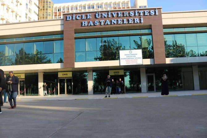 Güneydoğu’nun Sağlık Üssü Dicle Üniversitesi 2022’de 1 Milyona Yakın Hastaya Hizmet Verdi