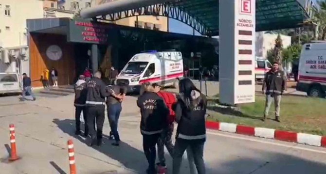 Hatay’da Dolandırıcılık Ve Fuhuş Operasyonu: 2 Tutuklama