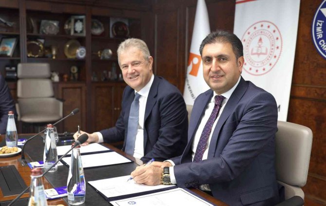 İ̇zto Ve Meb’den Mesleki Eğitimde “İ̇zmir Modeli" İçin İş Birliği