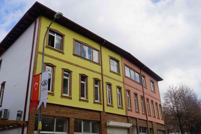 600 Yıllık Coğrafi İşaretli Yöresel Kıyafetler, Binalar İçin İlham Kaynağı Oldu