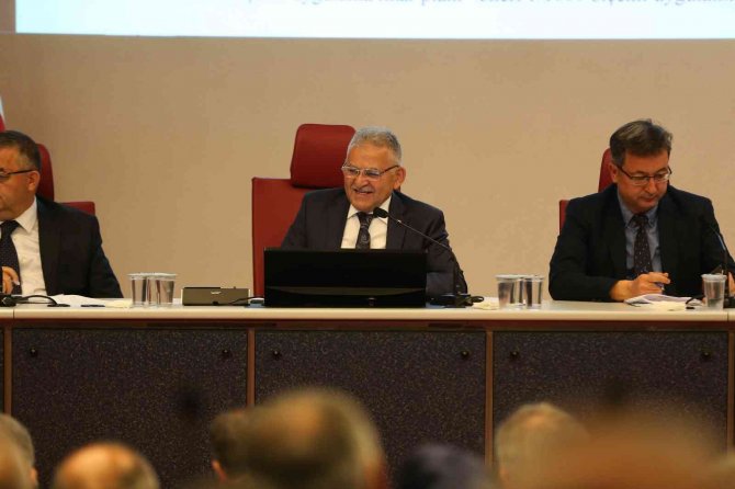 Büyükşehir Meclisi 1 Yılda 771 Gündem Maddesi Görüştü