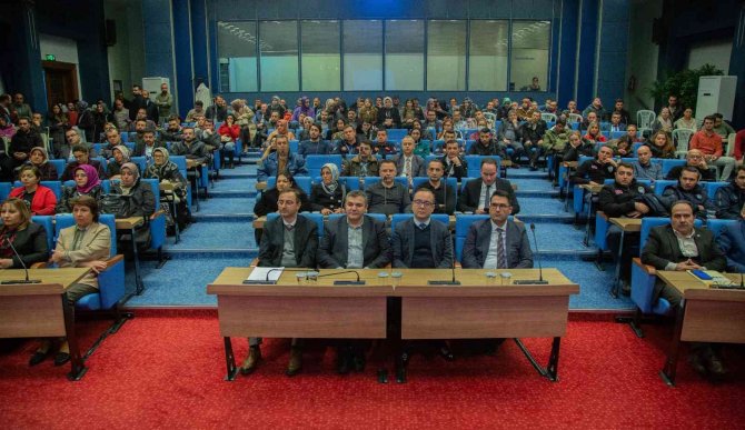 Büyükşehir Personeline ’Etik Davranış İ̇lkeleri’ Eğitimi