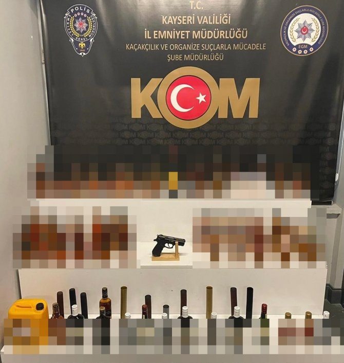 Yılbaşı Öncesi Sahte Alkol Operasyonu: Onlarca Şişe Sahte Alkol Ele Geçirildi