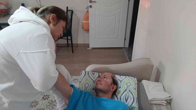 9 Yıl Önce Kırmızı Işıkta Hayatı Karardı