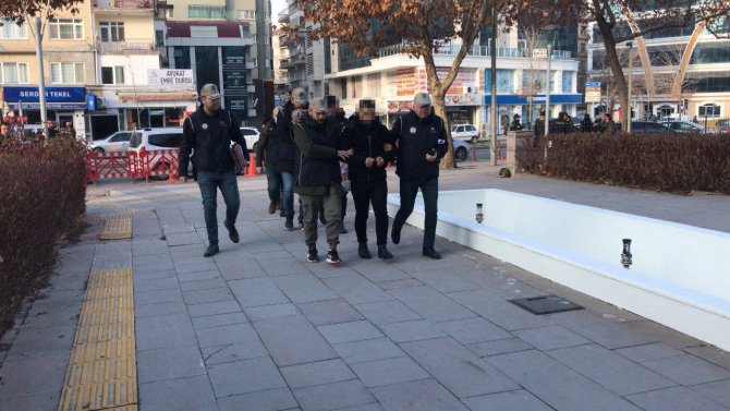 Deaş’ın Askeri Yapılanmasına Operasyon: 4 Gözaltı