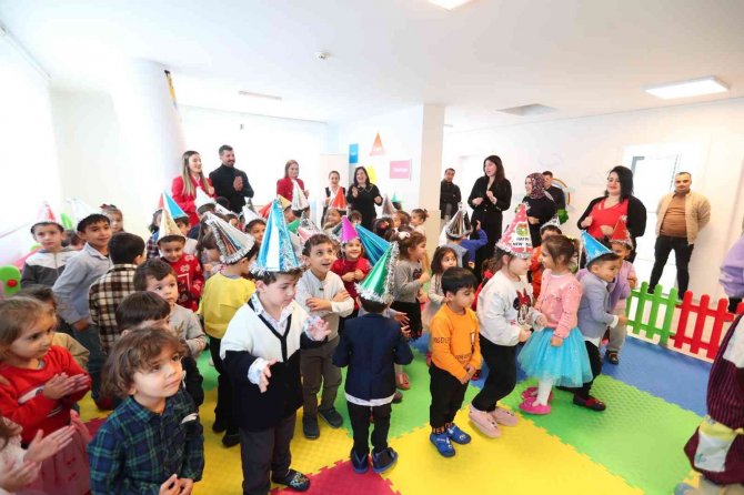 Minikler Yeni Yılı Gündüz Bakımevinde Kutladı