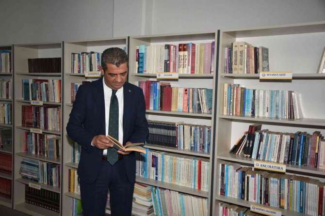 Denizli’de Okul Kütüphaneleri Kitaplarla Zenginleşti