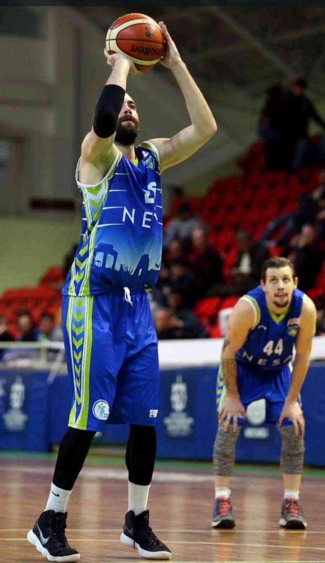 Nazilli Belediyespor Basketbol Takımı Yönder’i Renklerini Bağladı