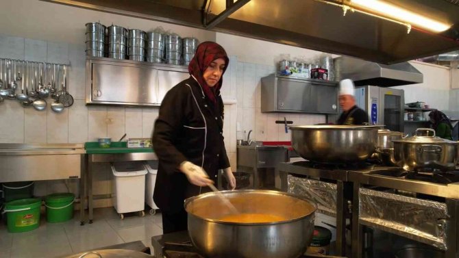 Nevşehir’de Kadınlar Üretiyor, Ülke Kazanıyor