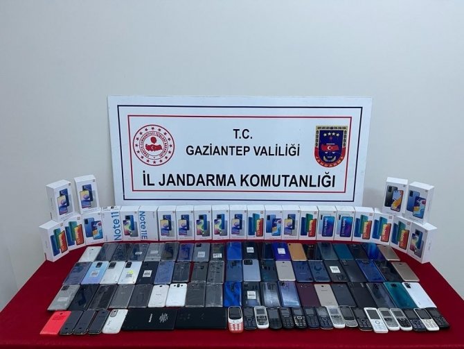 Gaziantep’te Yılbaşı Öncesinde Sahte Ve Kaçak İçki Operasyonu: 7 Gözaltı