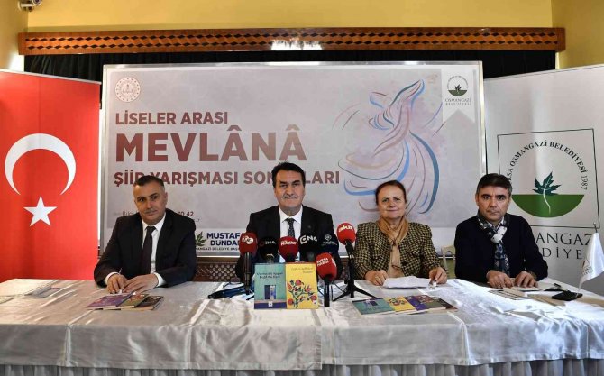 Mevlana Şiir Yarışması’na Kız Öğrenciler Damga Vurdu