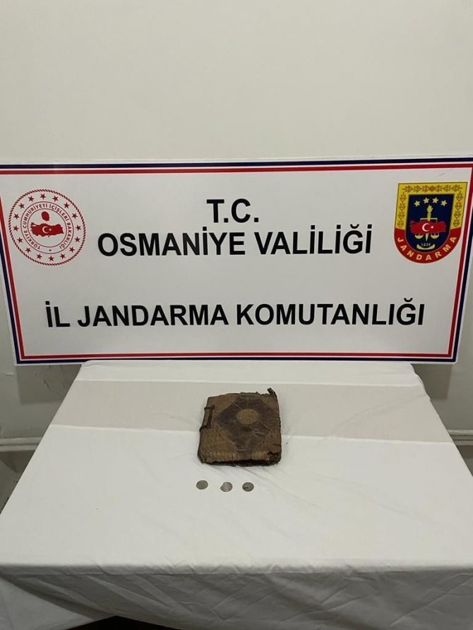 Osmaniye’de Tarihi İ̇ncil Ele Geçirildi