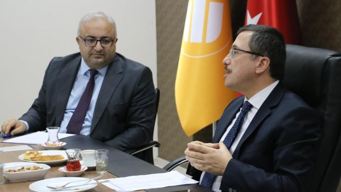 Yabancılardan Tıbbiyeye İlgi