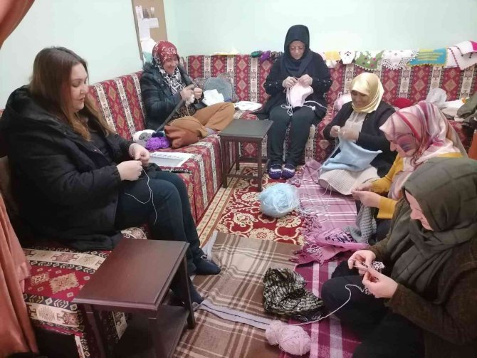 Şehit Ve Gazi Ailelerine El Sanatları Kursu