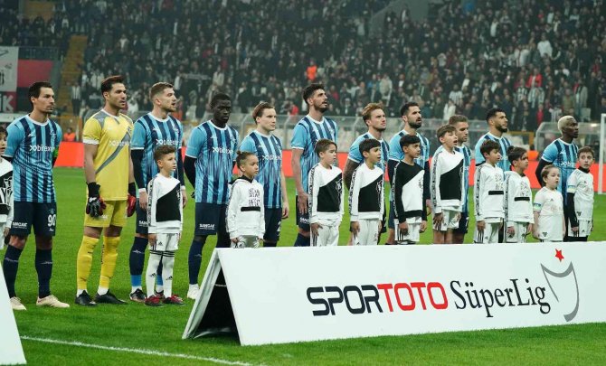 Spor Toto Süper Lig: Beşiktaş: 1 - Adana Demirspor: 0 (Maç Devam Ediyor)
