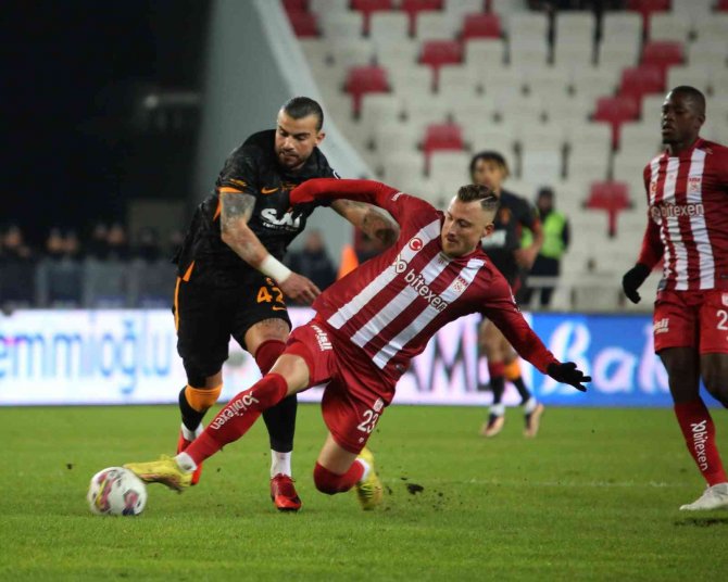 Spor Toto Süper Lig: Dg Sivasspor: 1 - Galatasaray: 2 (Maç Sonucu)
