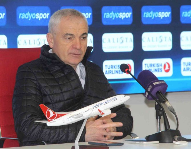 Rıza Çalımbay: “İ̇ptal Edilen Golün Sebebi Açıklansın”