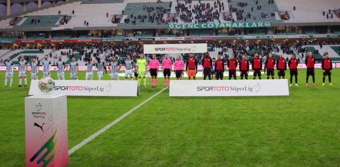 Spor Toto Süper Lig: Giresunspor: 1 - Gaziantep Fk: 0 (İ̇lk Yarı)