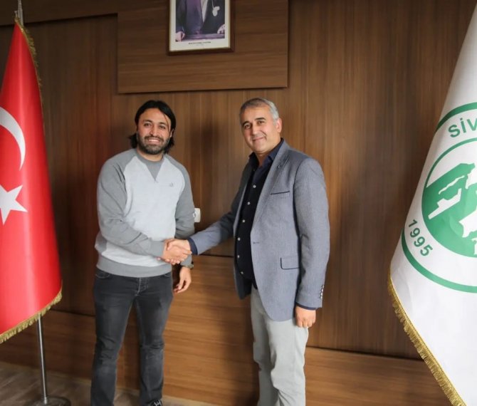 Sivas Belediyespor, Teknik Direktörlüğe Hayrettin Yerlikaya’yı Getirdi