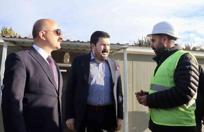 Türkiye’ye Örnek Olacak Ahırlar Projesi’nin Yapımı Tüm Hızıyla Devam Ediyor