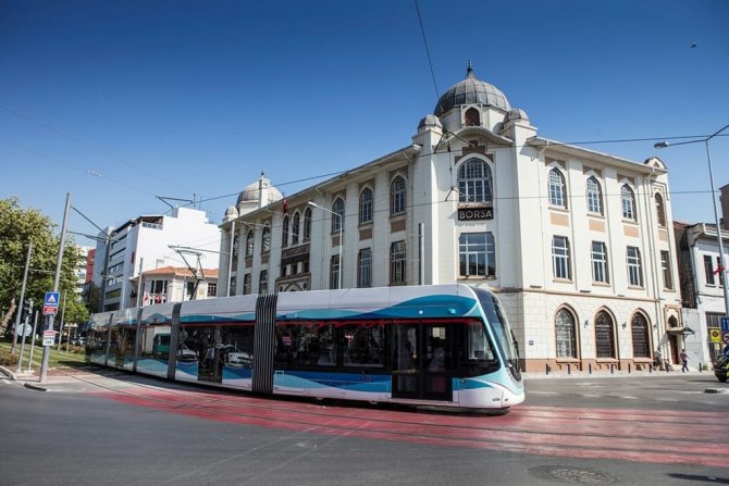 İ̇zmir Büyükşehir Belediyesi Yılbaşı Gecesine Hazır