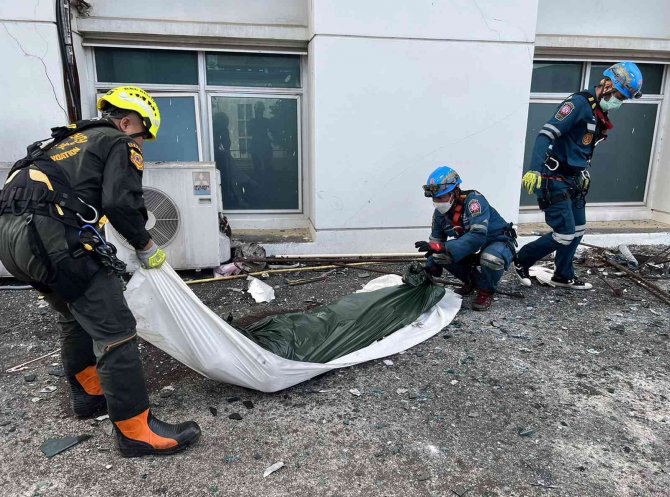 Kamboçya’da Otel Yangınında Can Kaybı 19’a Yükseldi