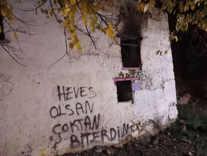 Metruk Bina Yangını Paniğe Neden Oldu