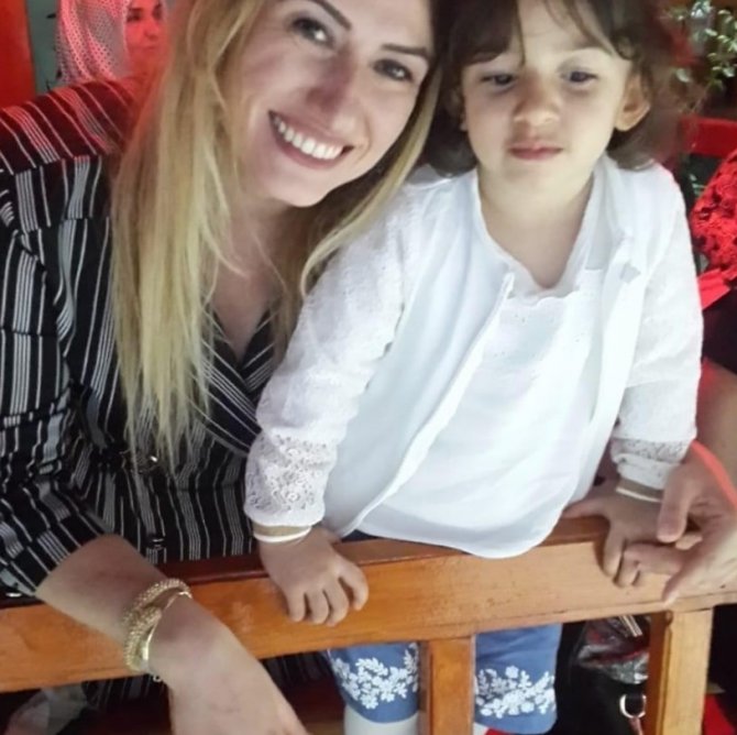 Amasya’da Boğaz Ağrısı Çeken 7 Yaşındaki Melis Acil Serviste Hayatını Kaybetti