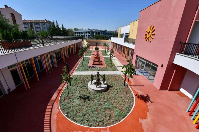 Engelsiz Çocuk Gündüz Bakımevi’ne Kayıtlar Devam Ediyor