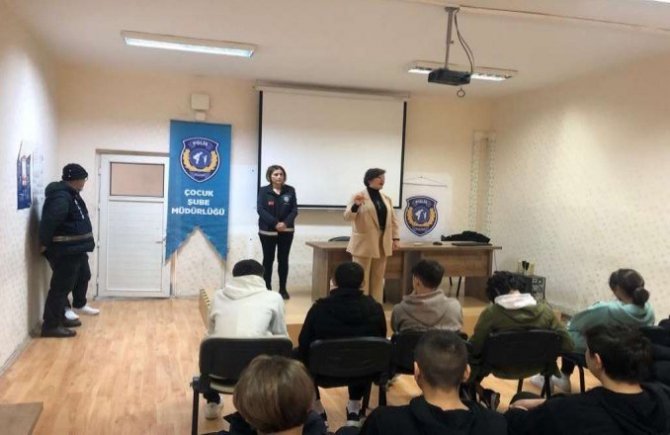 “Güvenli Okullar Projesi” Seminerlerle Devam Ediyor